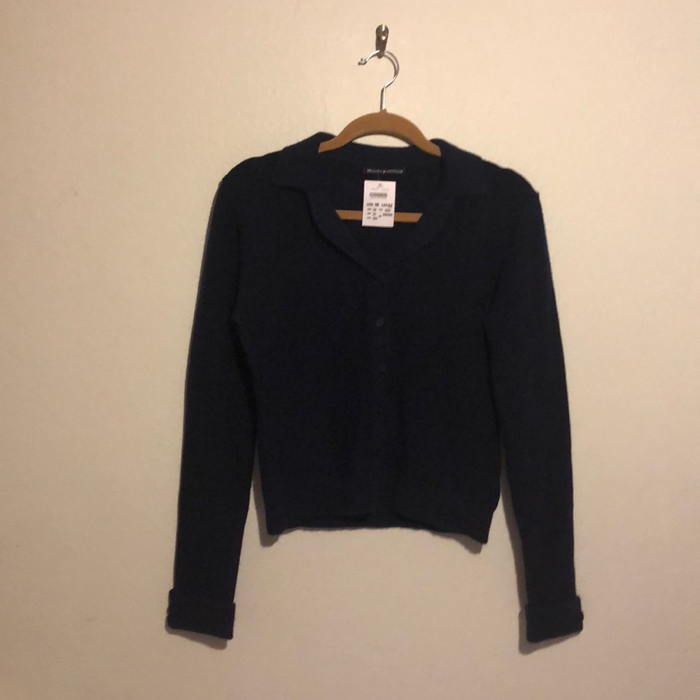 Brandy Melville dark blue sweater